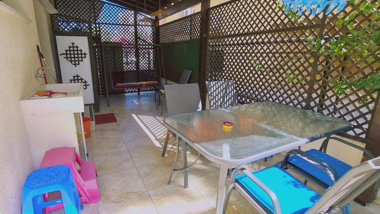 Stay Garden Flat Larnaca Dış mekan fotoğraf